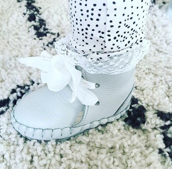 PINA ORGANZA LINING Light Grey & Chiffon Cream