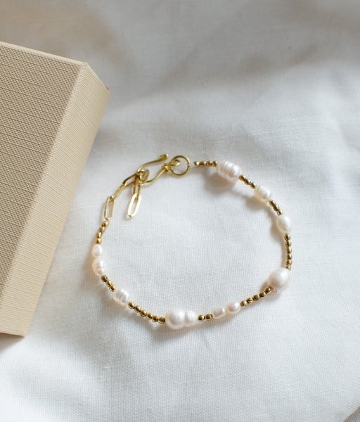 Kaiko Sona Bracelet, Natural Pearl