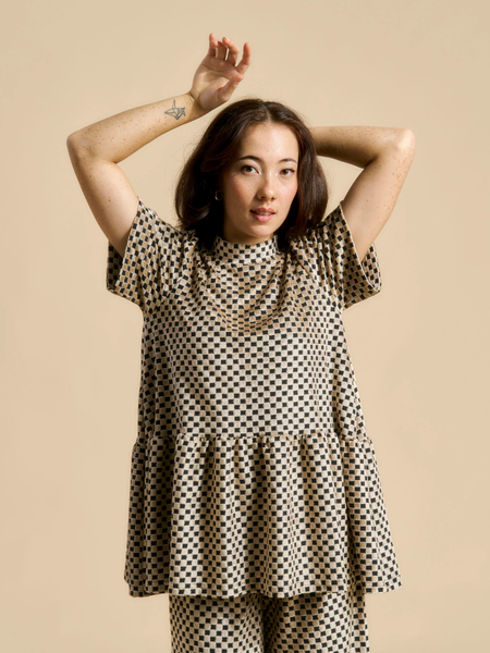 Aarre Vanda Peplum Paita, Chess Almond