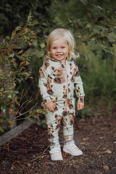 Metsola Bear -Jumpsuit | Spring Green