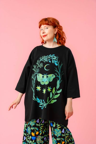 Aarre  Leandro Oversize T-Paita, Moth Moon Black