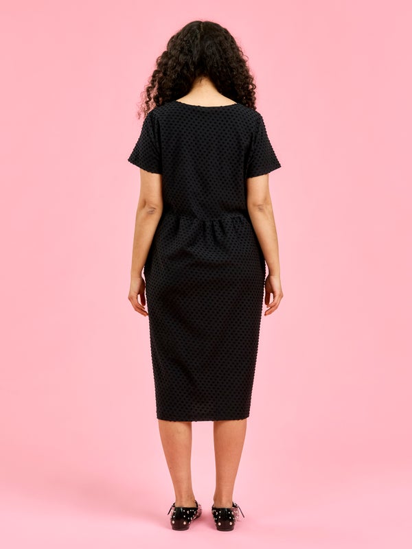 Aarre  Larissa Mekko, Musta Dot