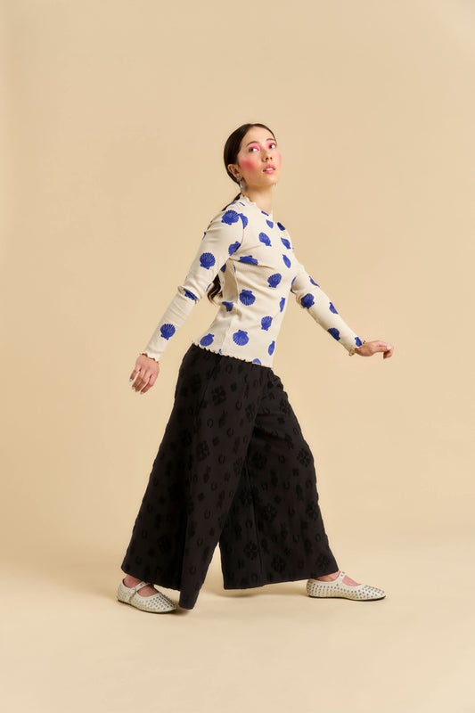 Aarre   Ruut Ribbipaita, Seashell